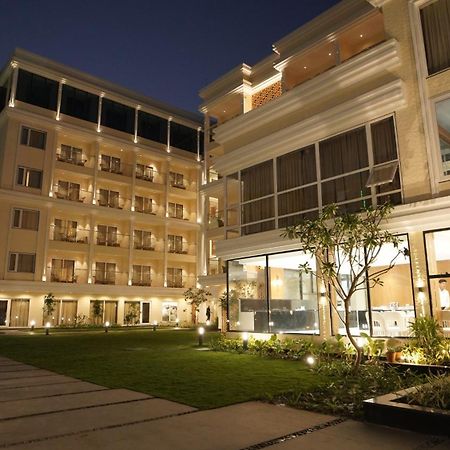 Antique Regency !! Luxurious Hotel In Digha !! Ngoại thất bức ảnh