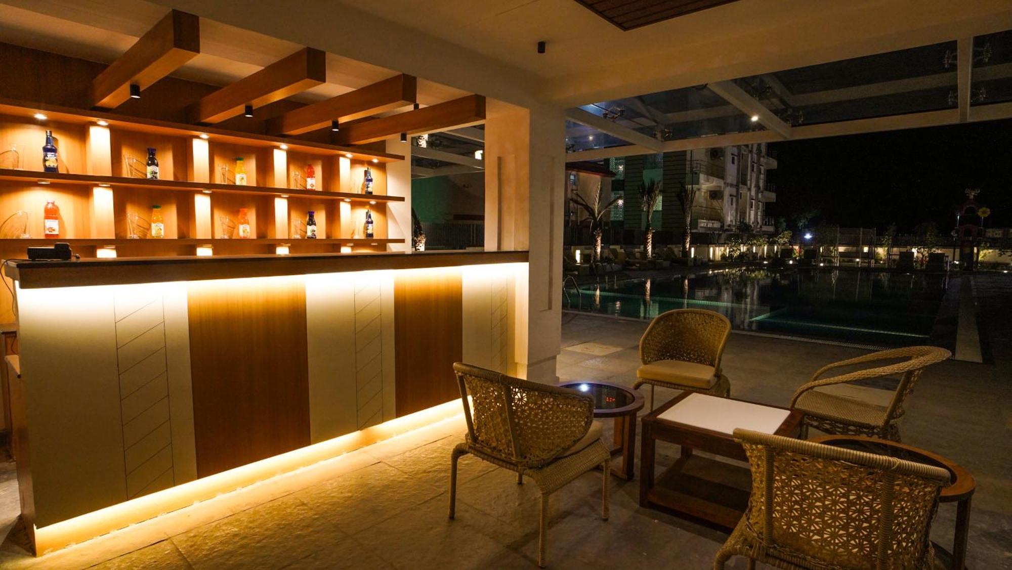 Antique Regency !! Luxurious Hotel In Digha !! Ngoại thất bức ảnh